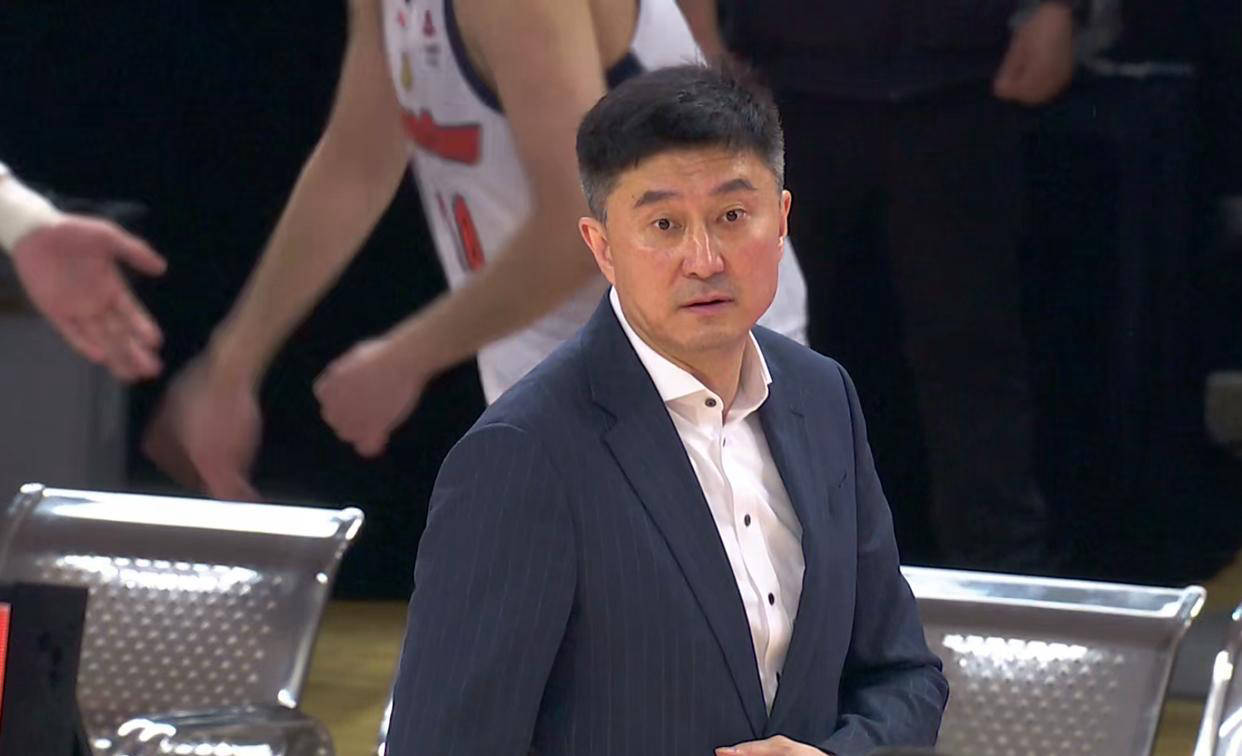 最新动态！杜锋点赞王洪泽，广东男篮未来新领袖呼之欲出！