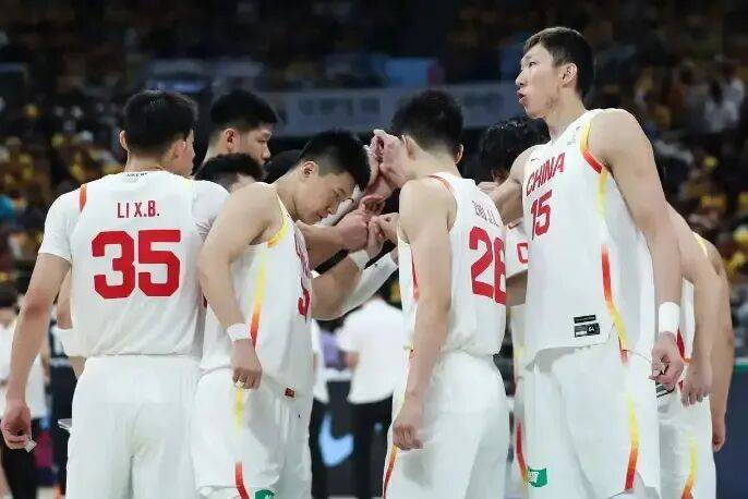 两大核心或压哨归队！中国男篮大战日本男篮，四大悍将或驰援郭士强