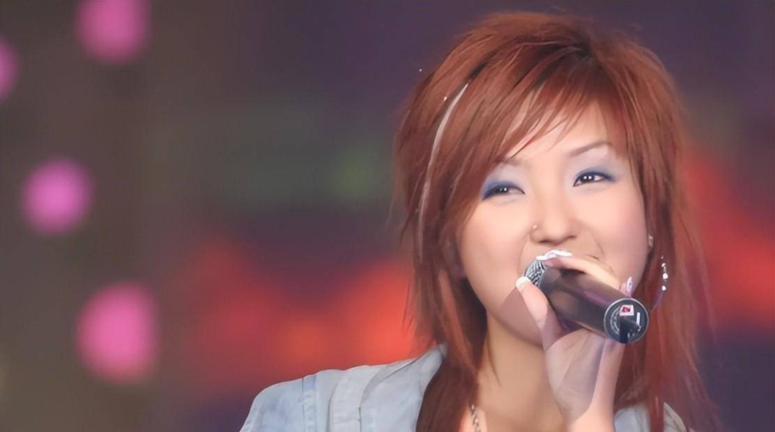 四个孩子两个爹,婚内出轨却倒打一耙的何洁,变这样是她咎由自取