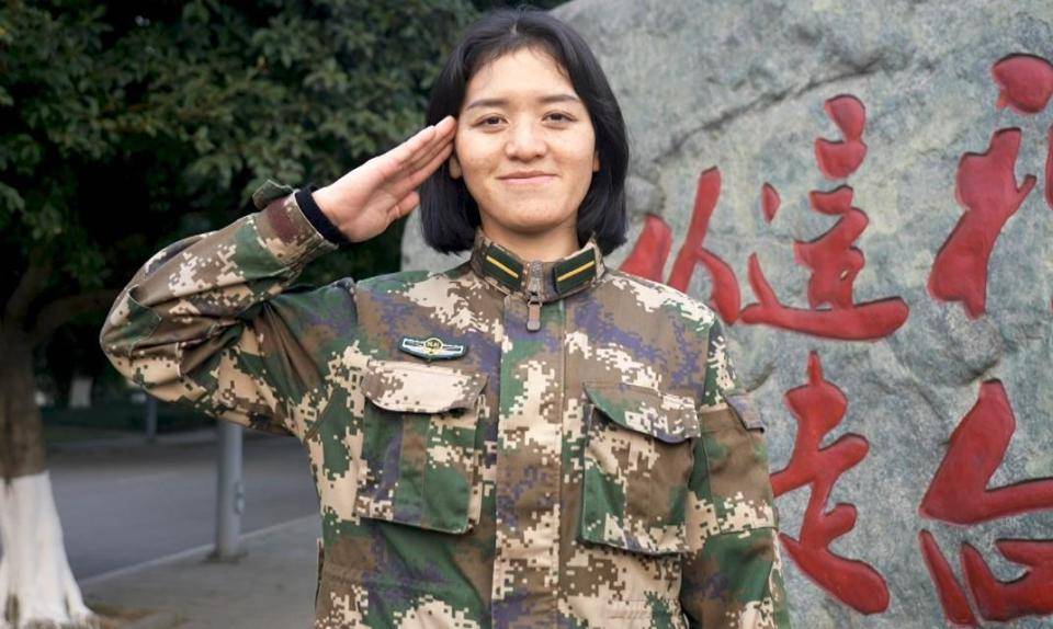 女狙击手达娃卓嘎简历,被誉为雪域霸王花,荣立一等功被提干