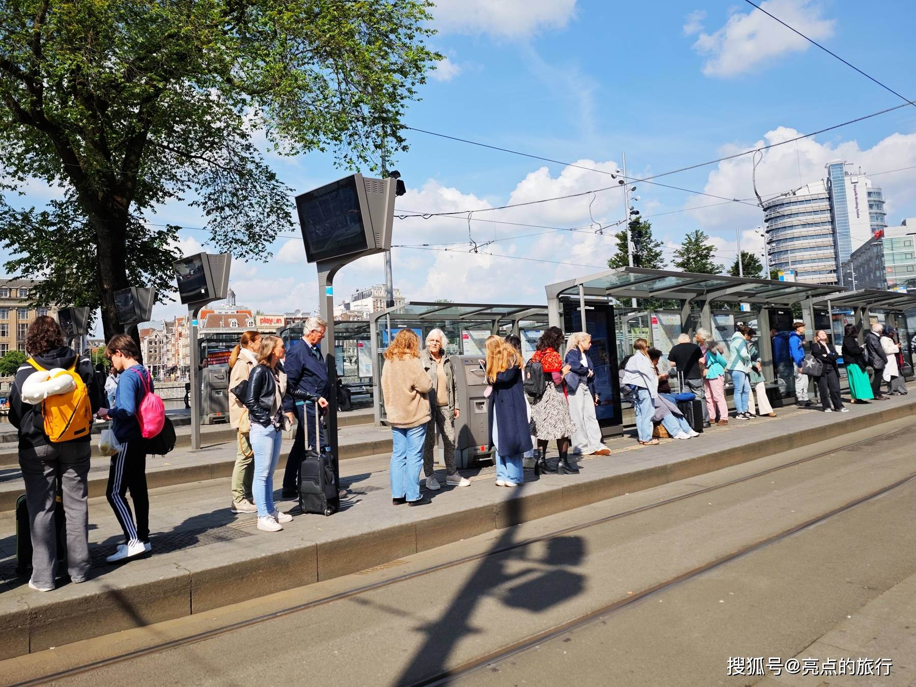 图片[2]-在欧洲当旅游特种兵（阿姆斯特丹水坝广场）-华闻时空