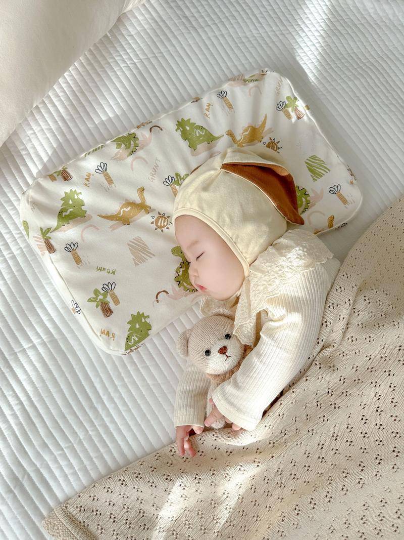 新生儿睡在父母中间却窒息死亡！医生：