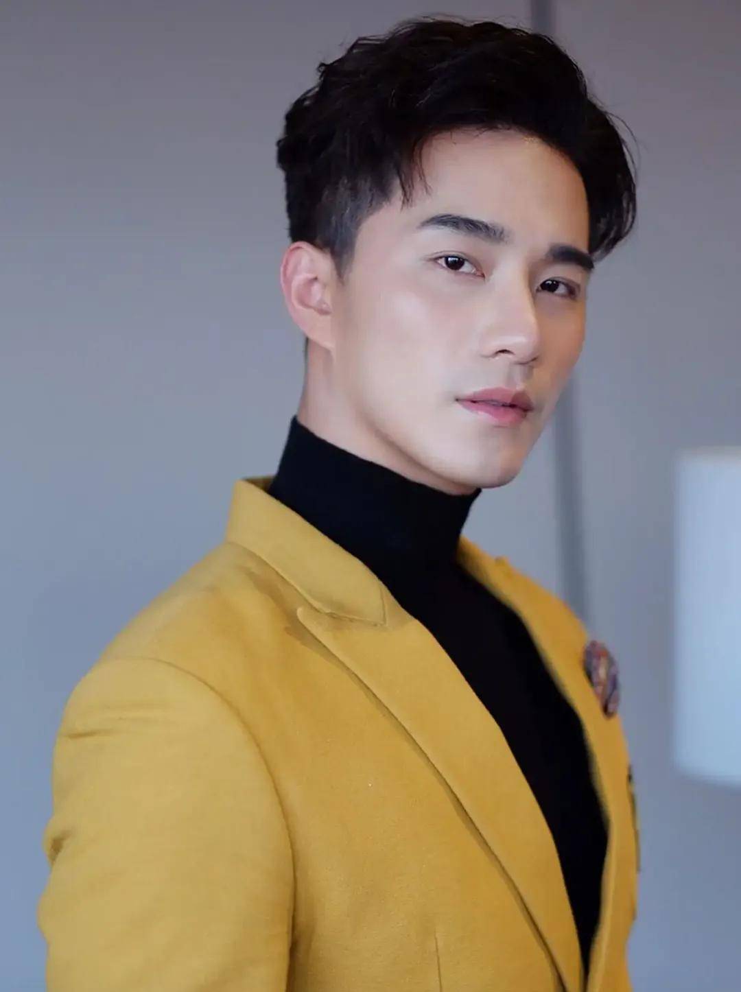 7位泰国男星出道前后颜值对比,有没有整容一目了然,push变化大