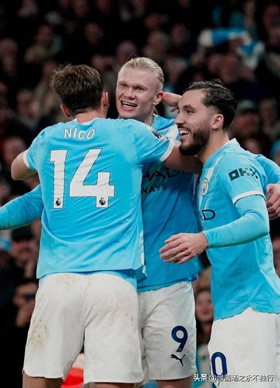 曼城：7500万锋霸沦为废柴，12场1球，周薪30万英镑枯坐替补席！_搜狐网