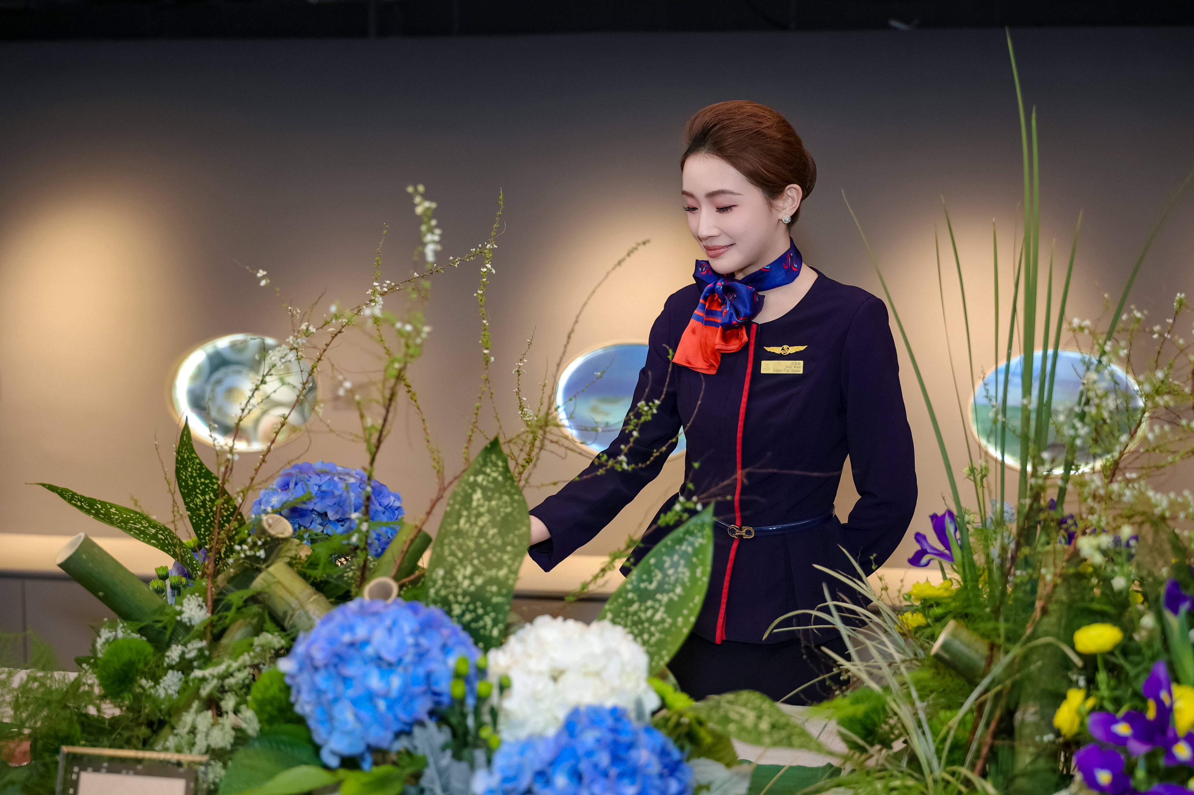 从云端到生活:华龙航空发布2025天合臻选"公务机 "生态,擘画高端出行