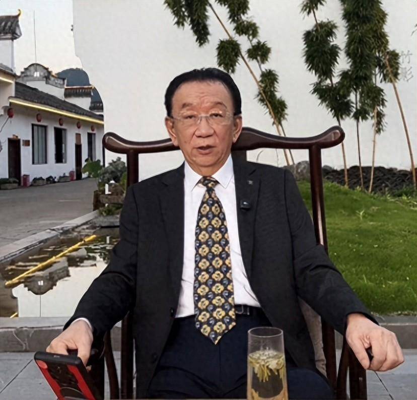 侯军回应网络谣言:我不生气也问心无愧,只是难理解这些人的心态_搜狐网