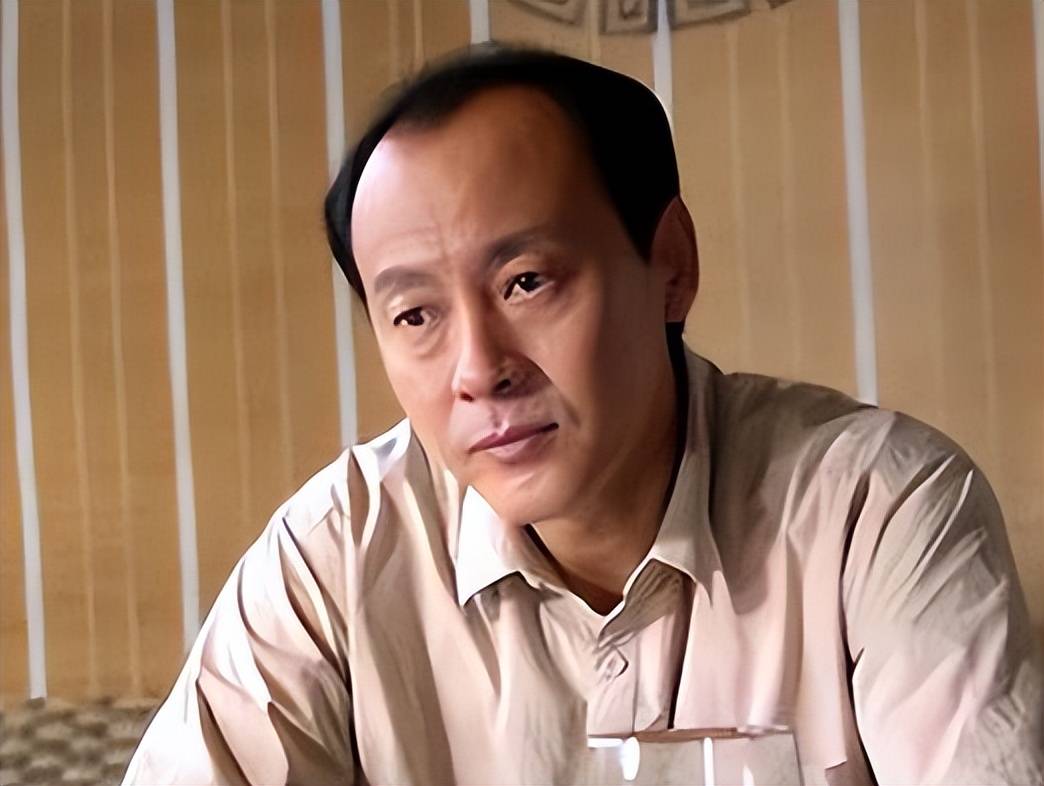 从国家一级演员到影视"坏男人",令人大开眼界,却深受观众喜欢