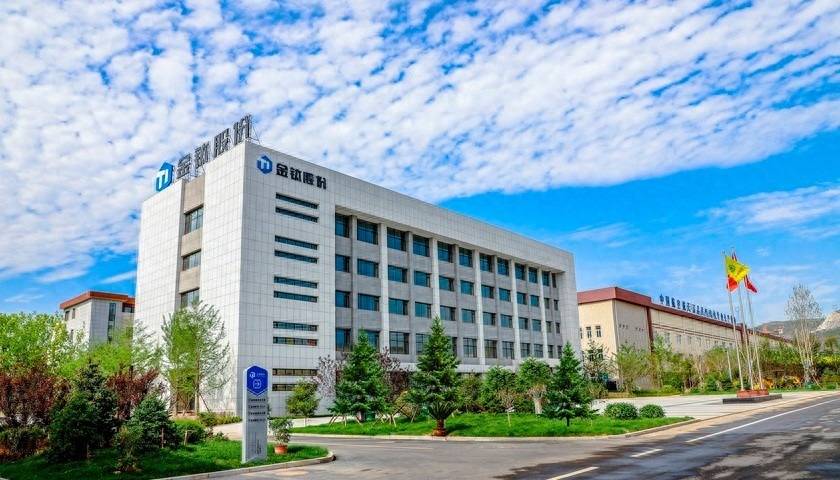 金钛股份IPO：业绩下滑、研发占比低、客户集中度远超同行