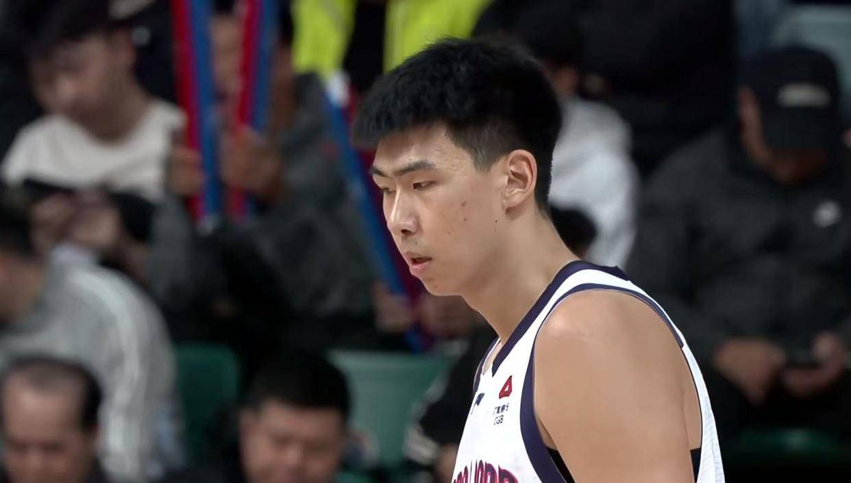 比徐昕差太多了！焦泊乔险些坑惨杜锋，或被广东队弃用？