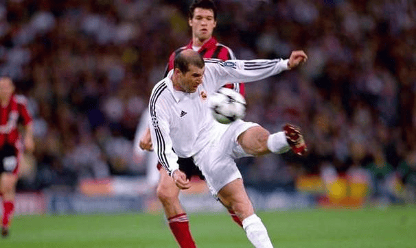 欧冠淘汰开云赛临近，皇马经验优势逐渐显现