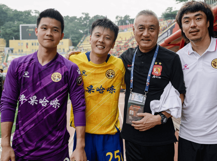 再见：又一球队退出中国足坛，2年前曾是联赛新贵，现在即将解散