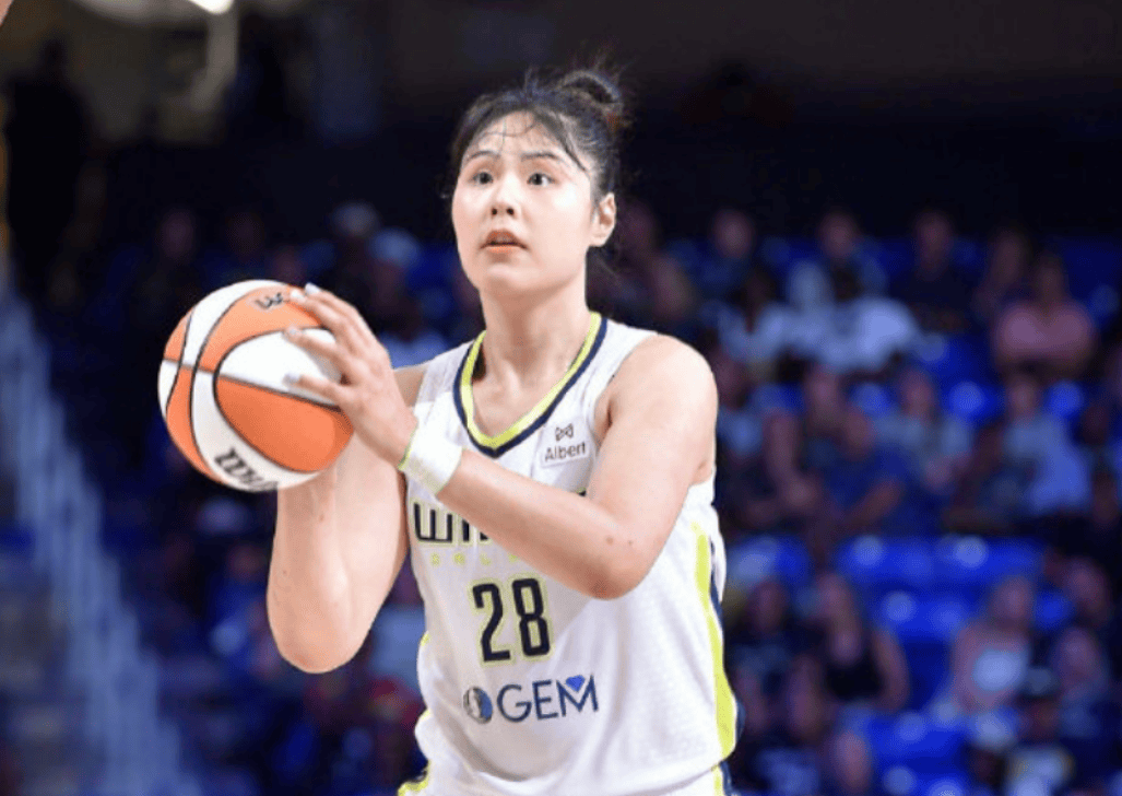 自己宣布成立！李月汝即将回归，力挺中国女篮