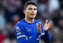 星空映照下的抗议声浪,切尔西迎来关键拐点