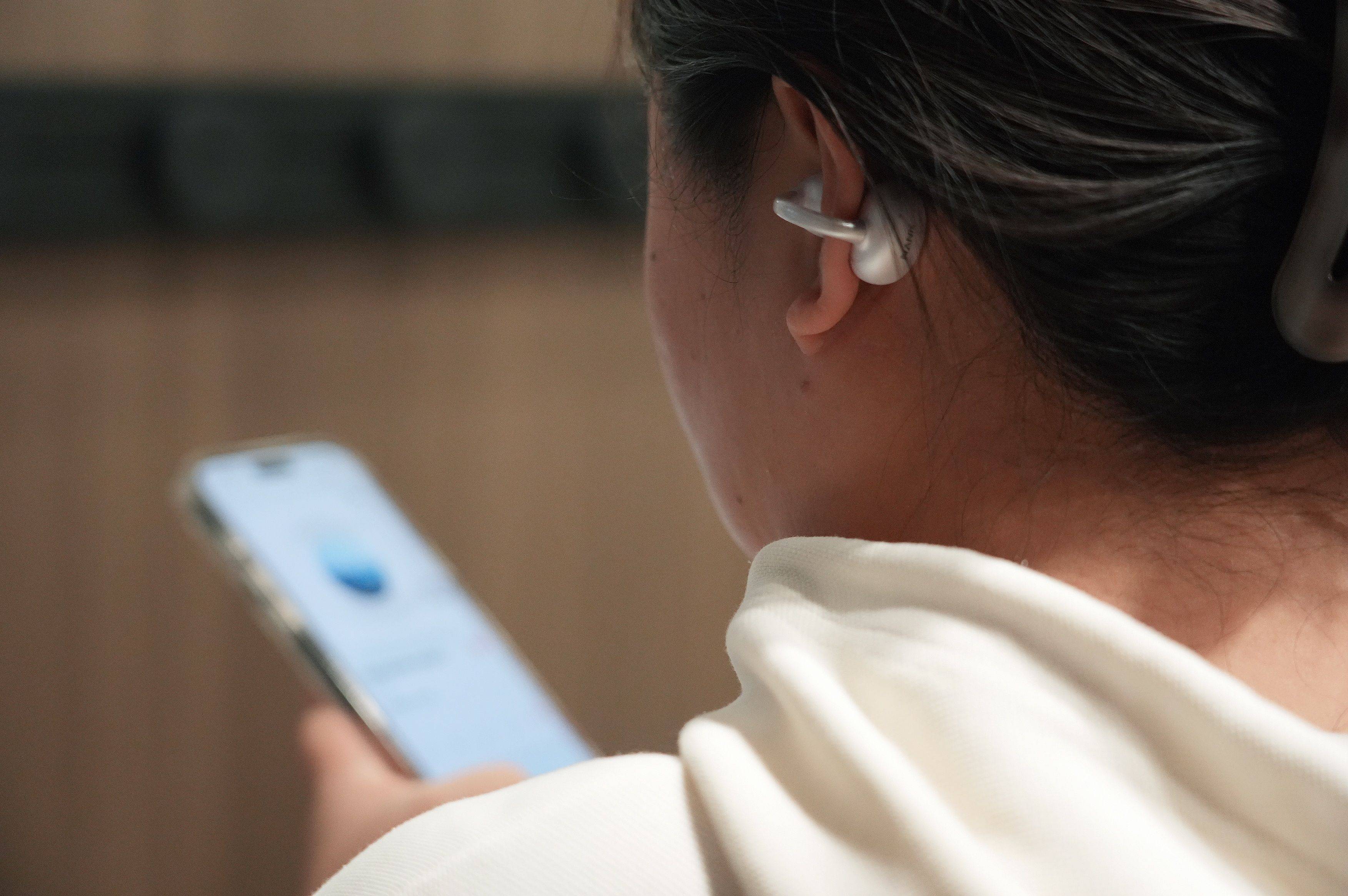 戴了两周封神！南卡Clip Super2耳机实测：久戴不痛还藏着AI黑科技