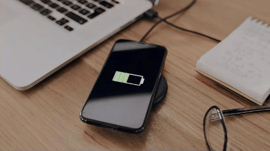 充电宝买什么牌子好耐充又耐用？如何买一个好的充电宝？盘点十款耐用充电宝