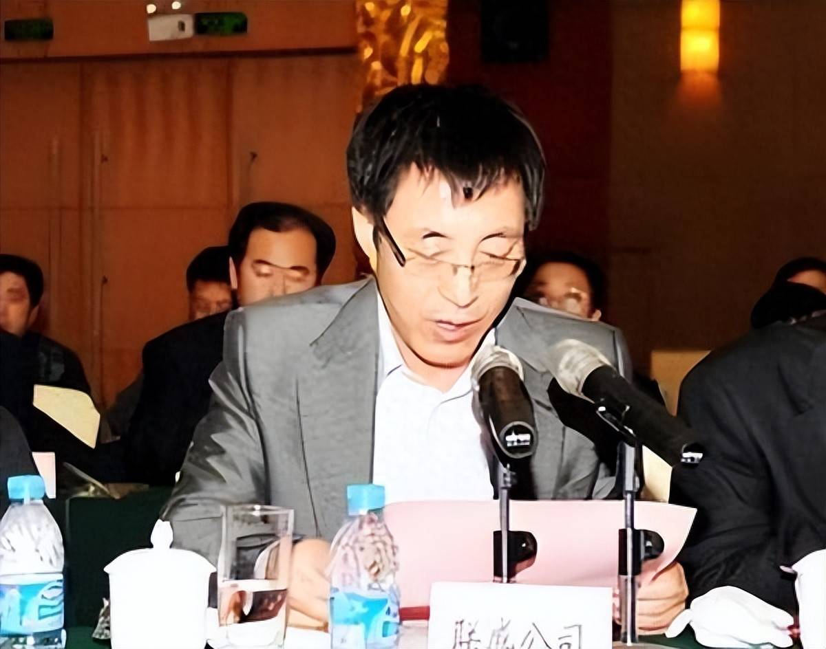 煤老板邢利斌:白手起家成山西首富,花7000万高调嫁女,55岁去世