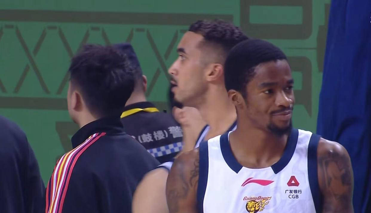 天赋惊人，广东最适合的本土中锋徐昕已被朱芳雨锁定