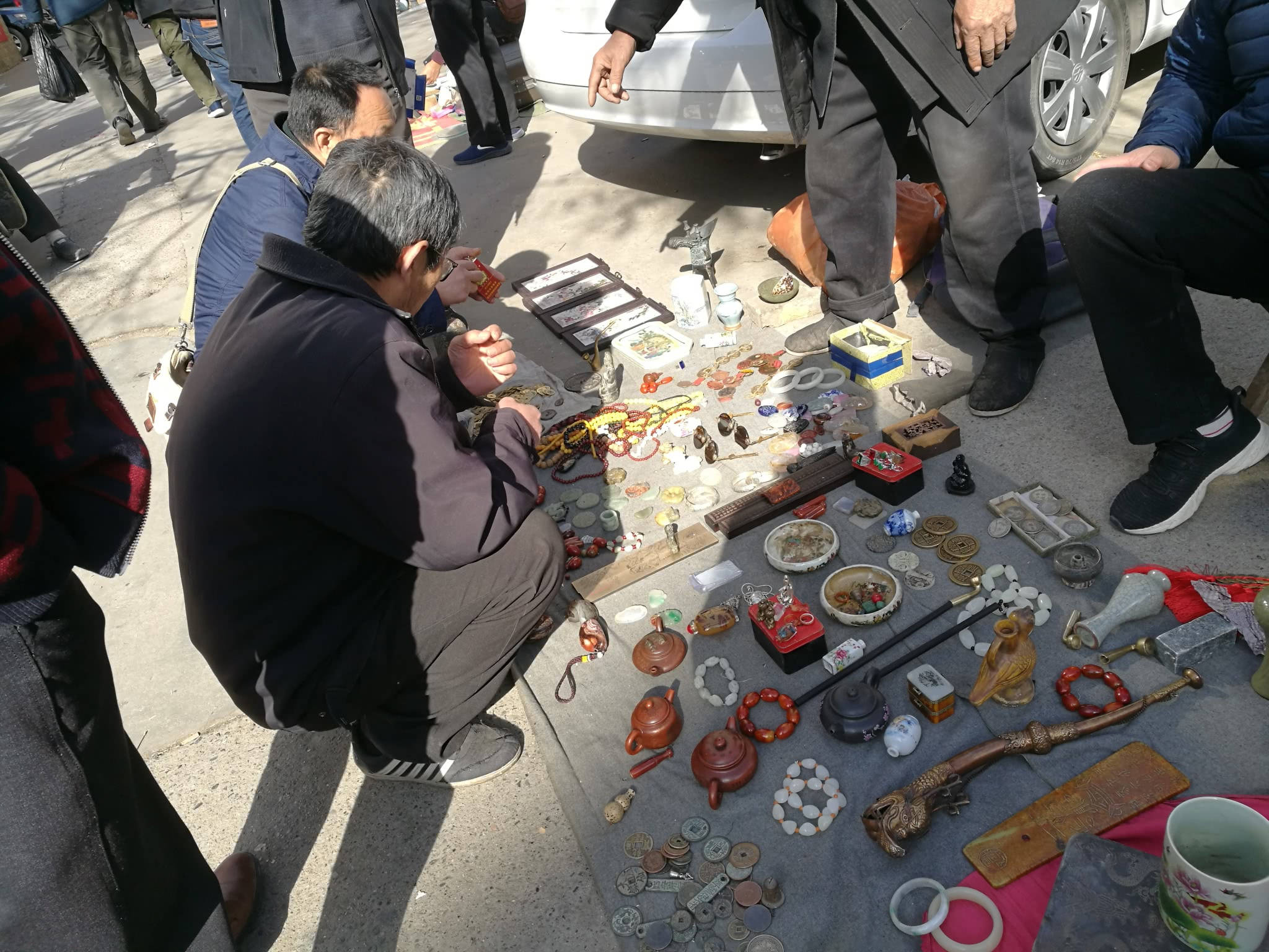重庆渔民捞到根铁柱子，却当废铁卖掉，专家：西汉桥墩，价值3亿