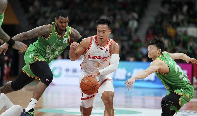 CBA第五周最佳球员：贺希宁与哈姆雷特当选