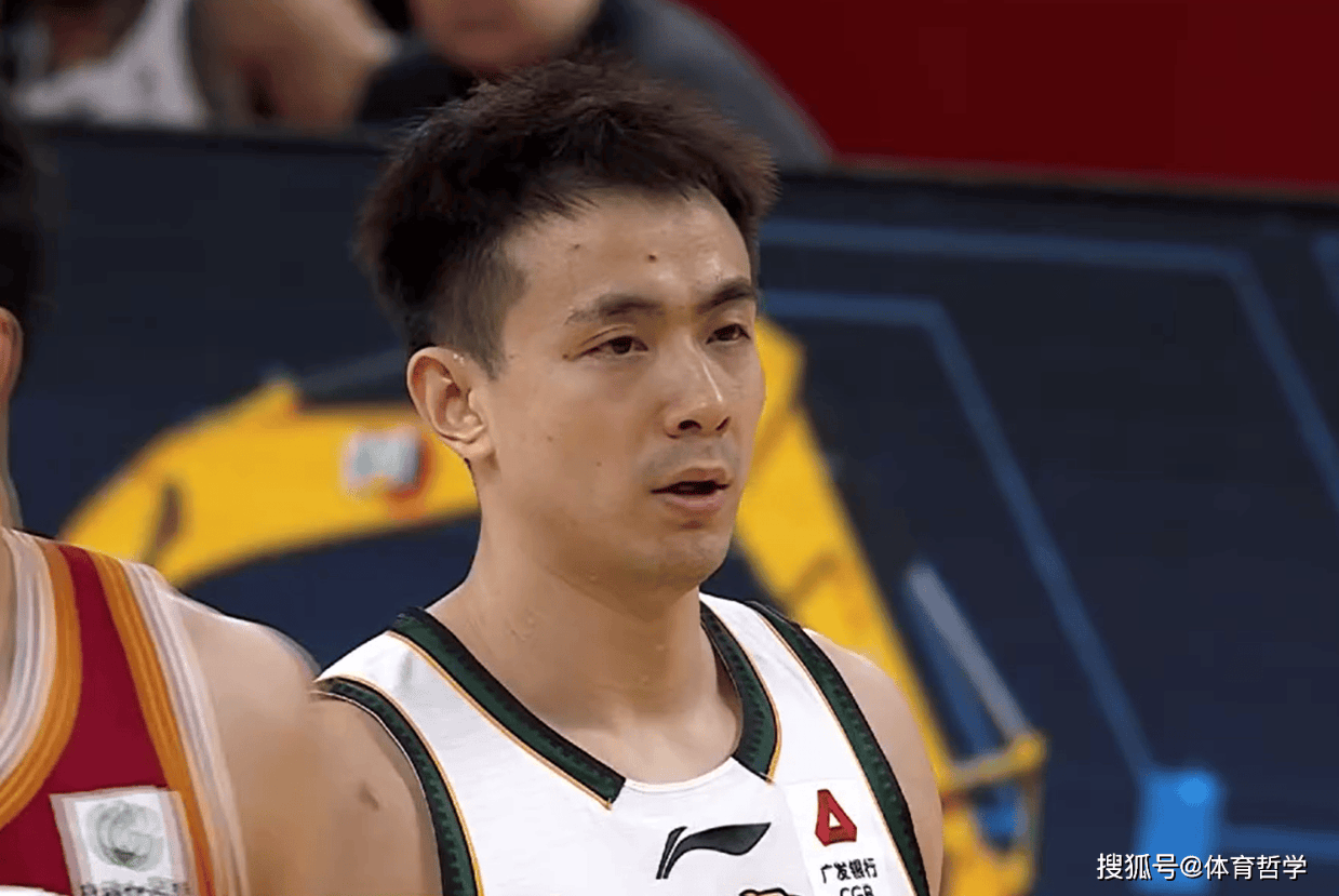 5战4负！赵继伟复出也没有用 辽宁球迷：快点转会，别浪费巅峰期