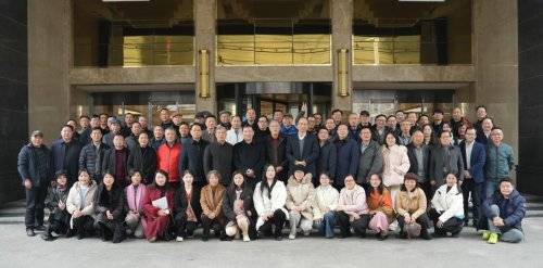 江汉朝宗辞旧岁 文心向暖启新程(图4) 江汉朝宗辞旧岁 文心向暖启新程(图4)