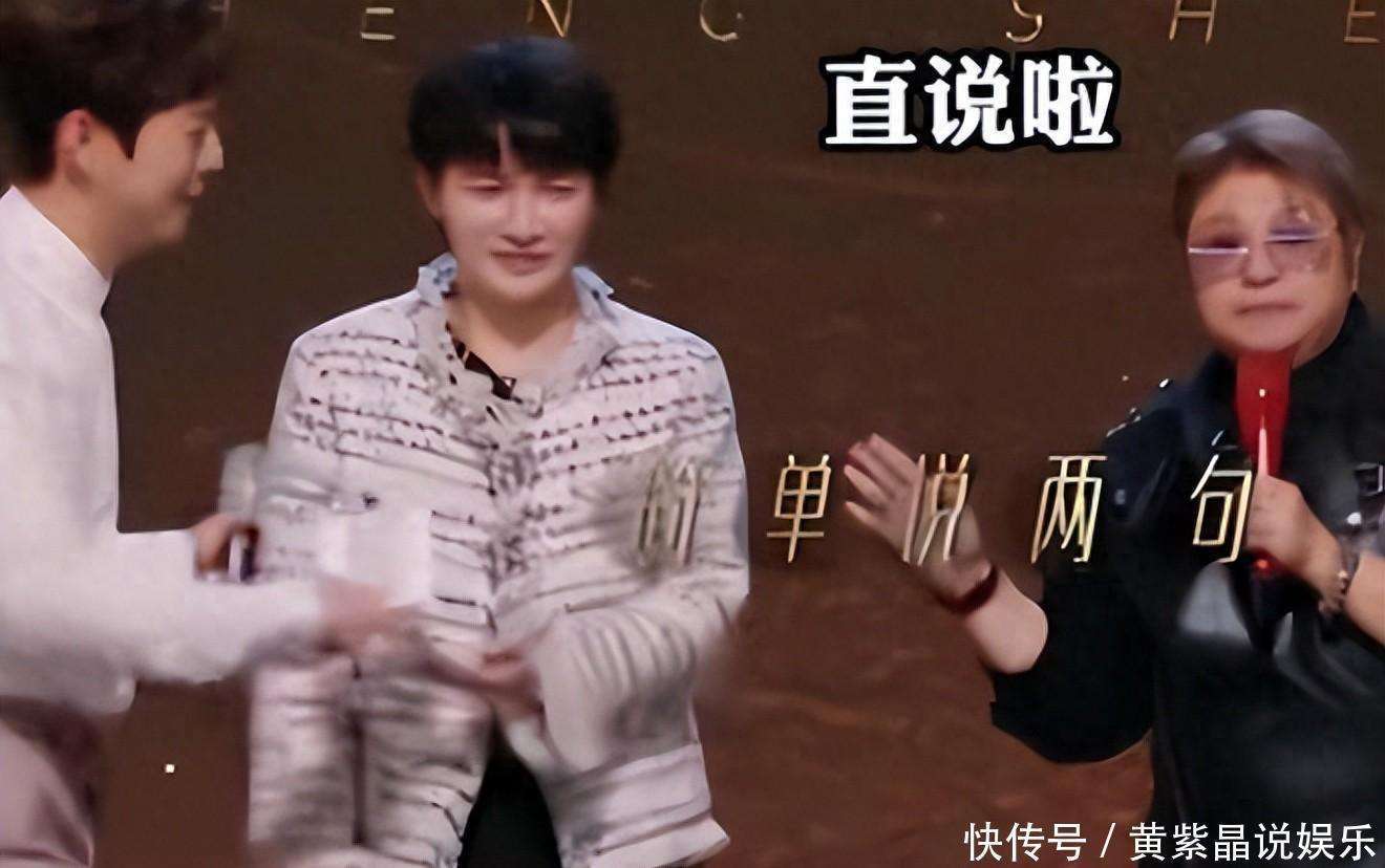 原创            老天爷赏饭吃？33岁的周深再破天花板，韩红的话含金量还在上升