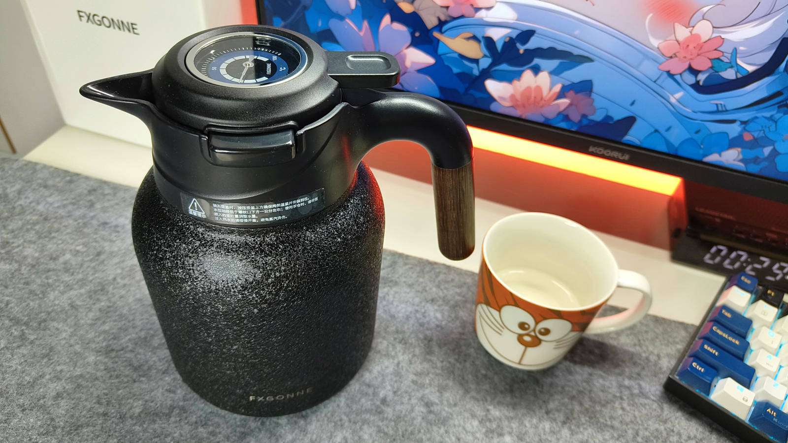 欧盟认证+8层锁温 宫菱保温壶:重新定义饮水安全!