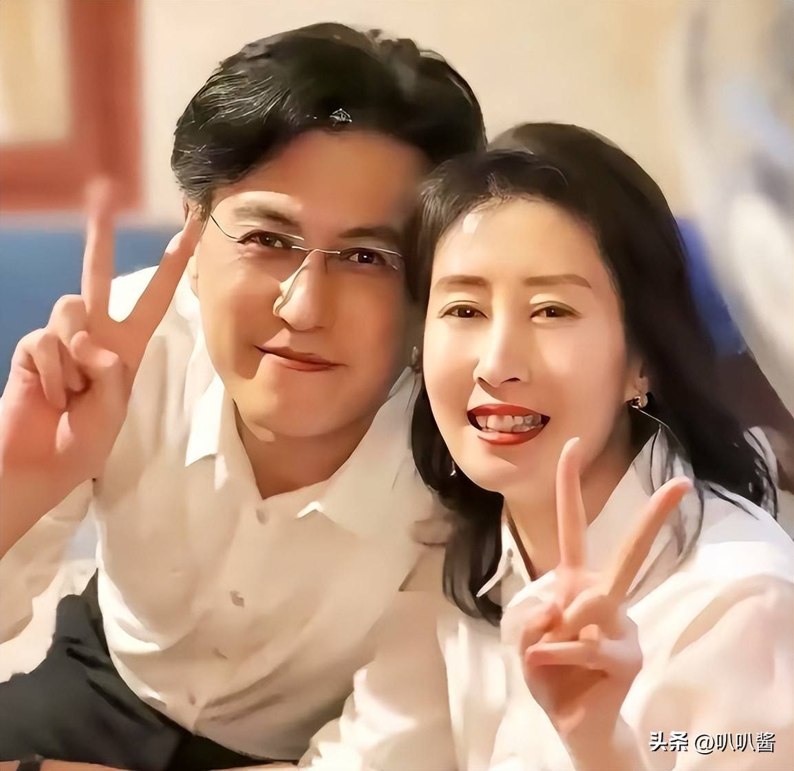 人民日报“点名”刘敏涛，释放两大信号，原来靳东一个字都没说错_搜狐网