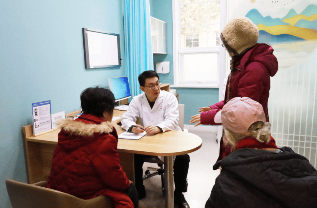 天坛医院代诊挂号服务专人协助梳理病情,问诊更切中要害的简单介绍 天坛医院代诊挂号服务专人协助梳理病情,问诊更切中要害的简单介绍