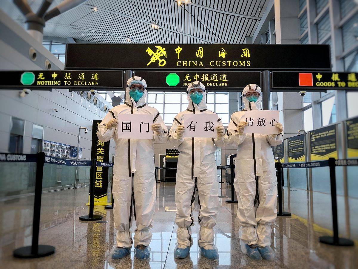  挨什么拉病毒会死人呢(艾滋病毒在水中存活多久)