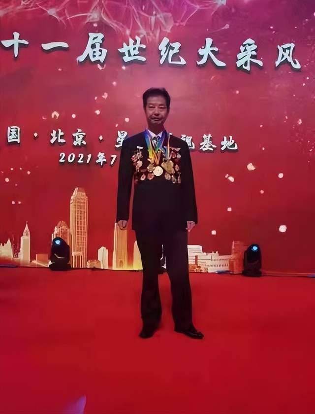 黎书成——中国书法“兰亭奖” 获奖书法家
