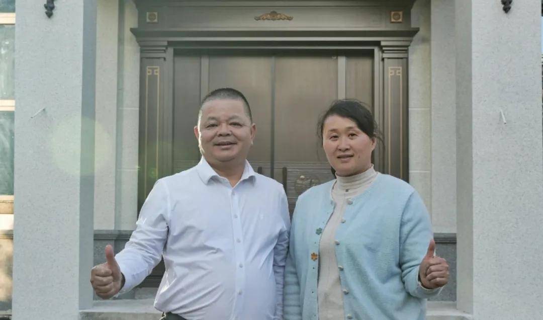 涂商道丨以品质和服务深耕沃土，达沃宇徐丽制胜丰城市场 