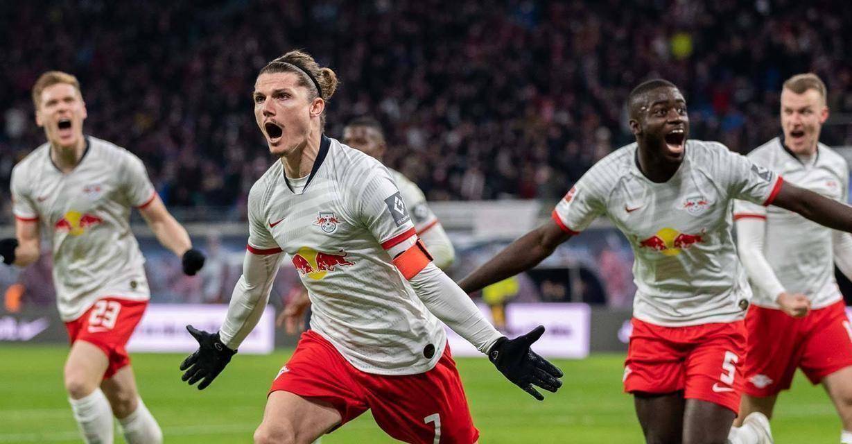 随着霍芬海姆2-0，圣保利1-1，3队争夺欧冠正赛，德甲积分出炉