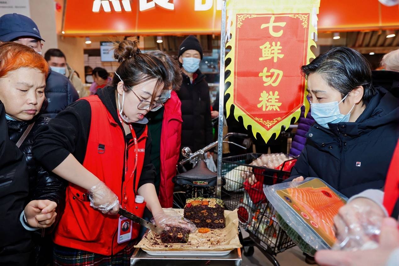 人潮涌动!京东七鲜京沪双店齐开,掀爆年货线下消费热情-最极客