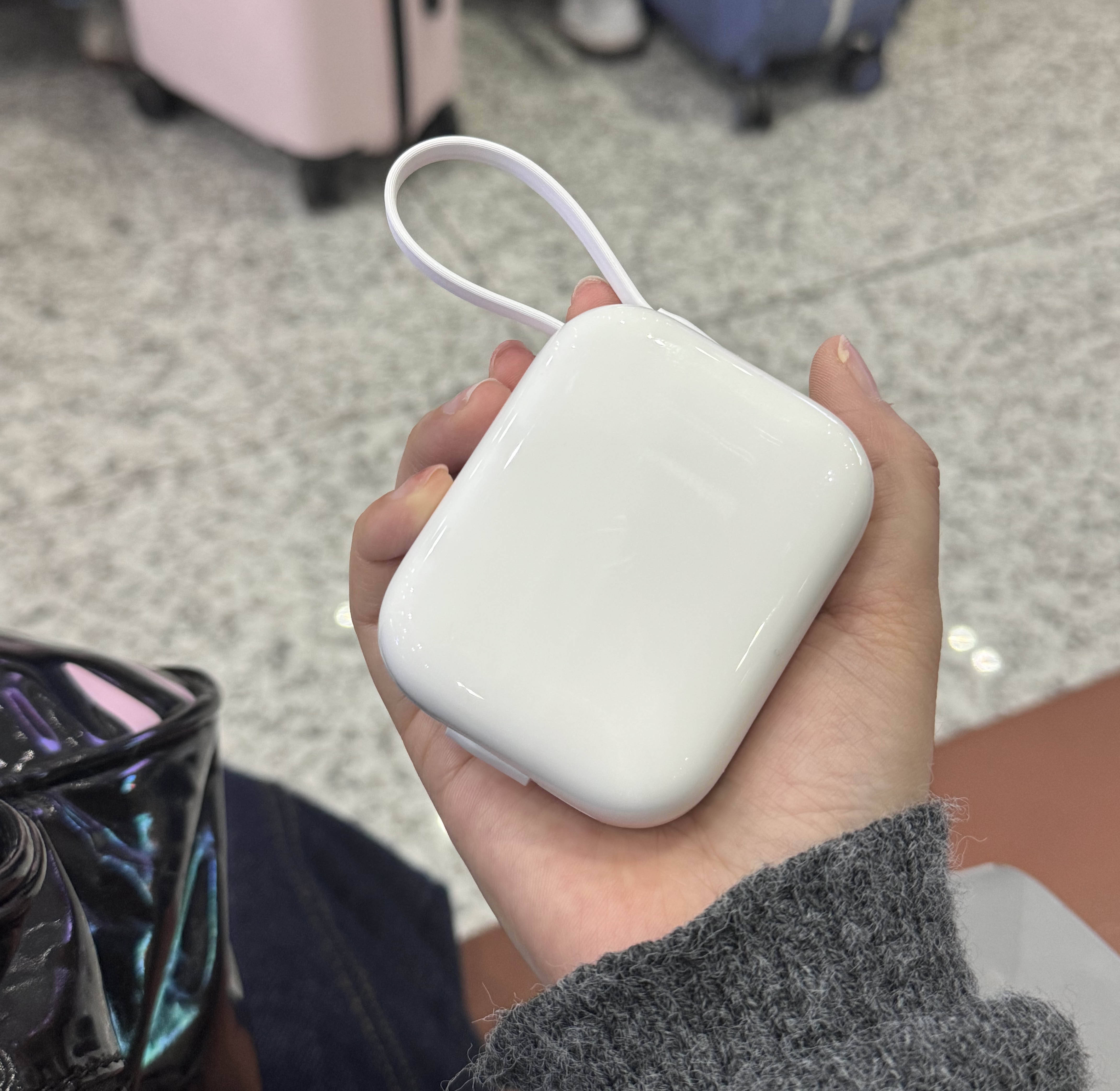 苹果充电宝哪个牌子最好最耐用?10款苹果公认最建议买的充电宝,磁吸稳性价比高!