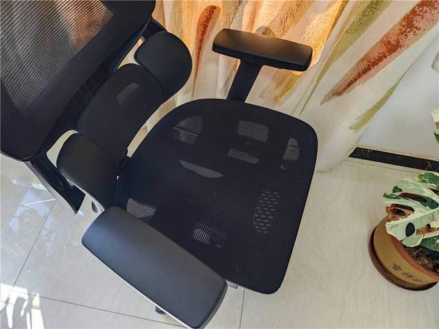 2026送礼必看：送女生什么新年礼物比较合适？这样送礼永不翻翻车