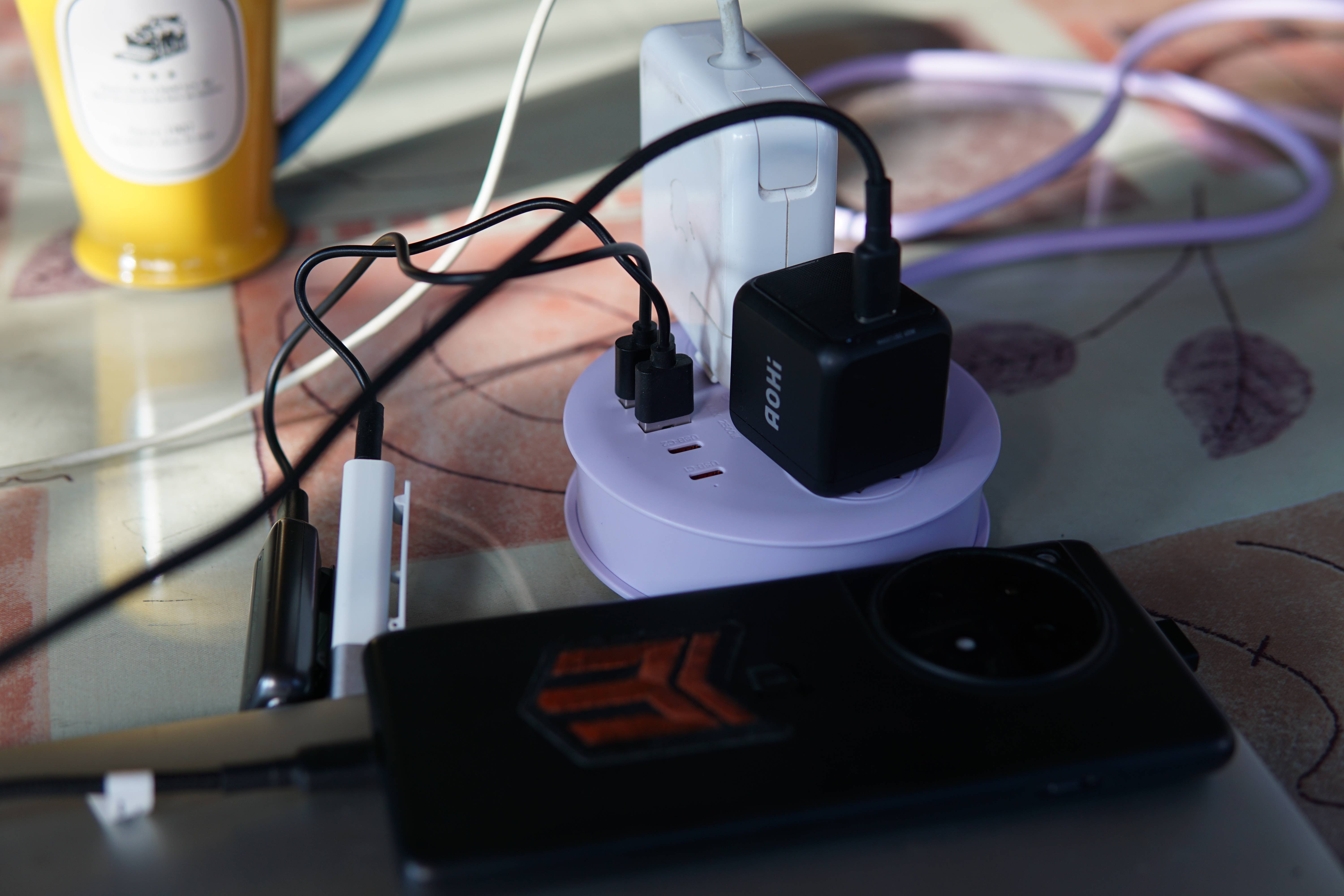 小巧可爱的七合一奥睿科电小包插排来了