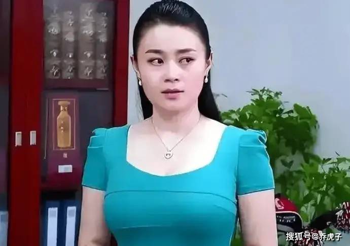 原创            女人最喜欢男人触摸3个地方，40岁后更甚，希望男人能明白