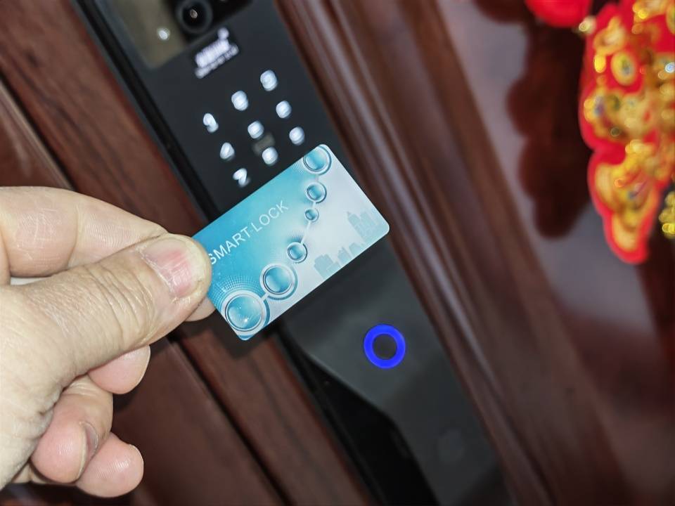 开门仅1秒,宫菱智能门锁测评:发烧配置+双系统,拒绝卡顿死机