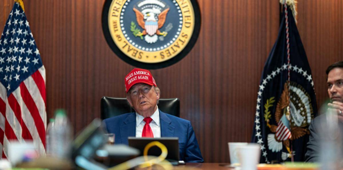 特朗普签令取消印度关税，普京主动降价促销，中方趁势大量进口俄油