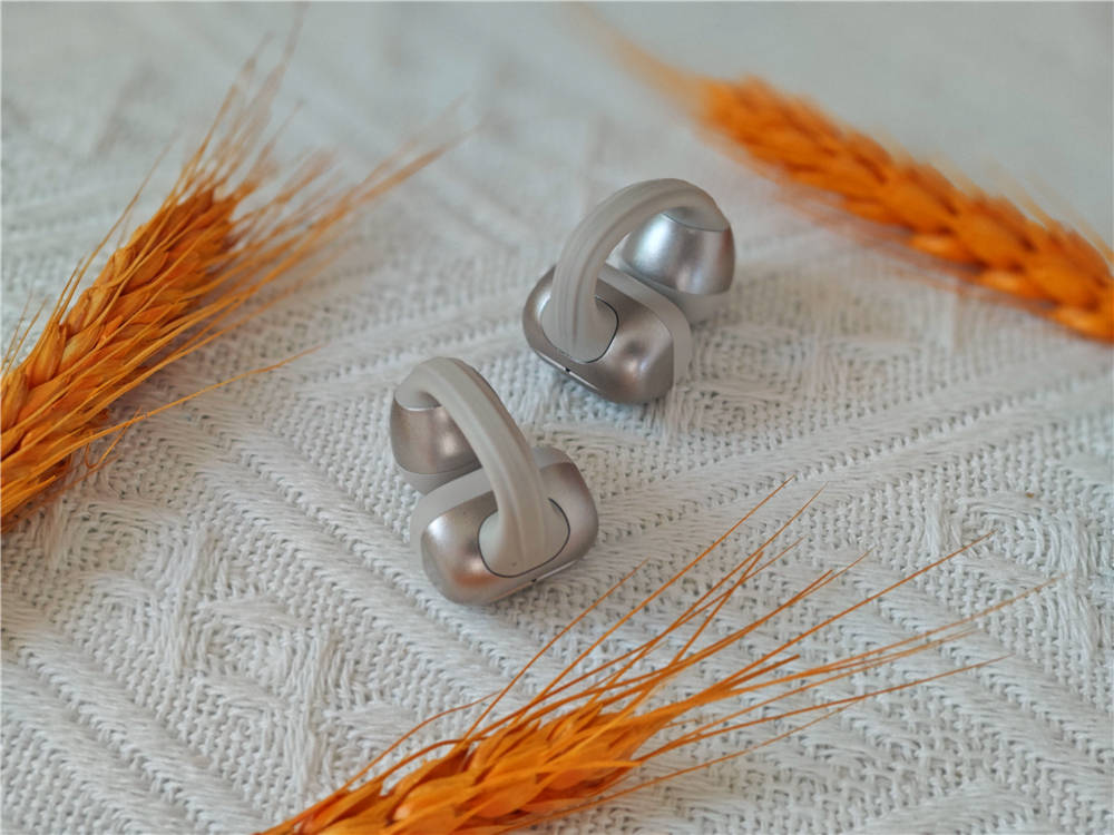 哈趣Ace1耳夹式耳机：将杜比级音质与智能交互结合，提升用户体验