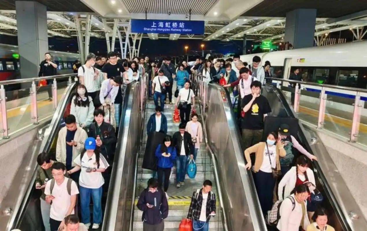 图片[6]-大批美国游客涌入中国，回国后坦言：客观对比，中国比美国强多了-华闻时空