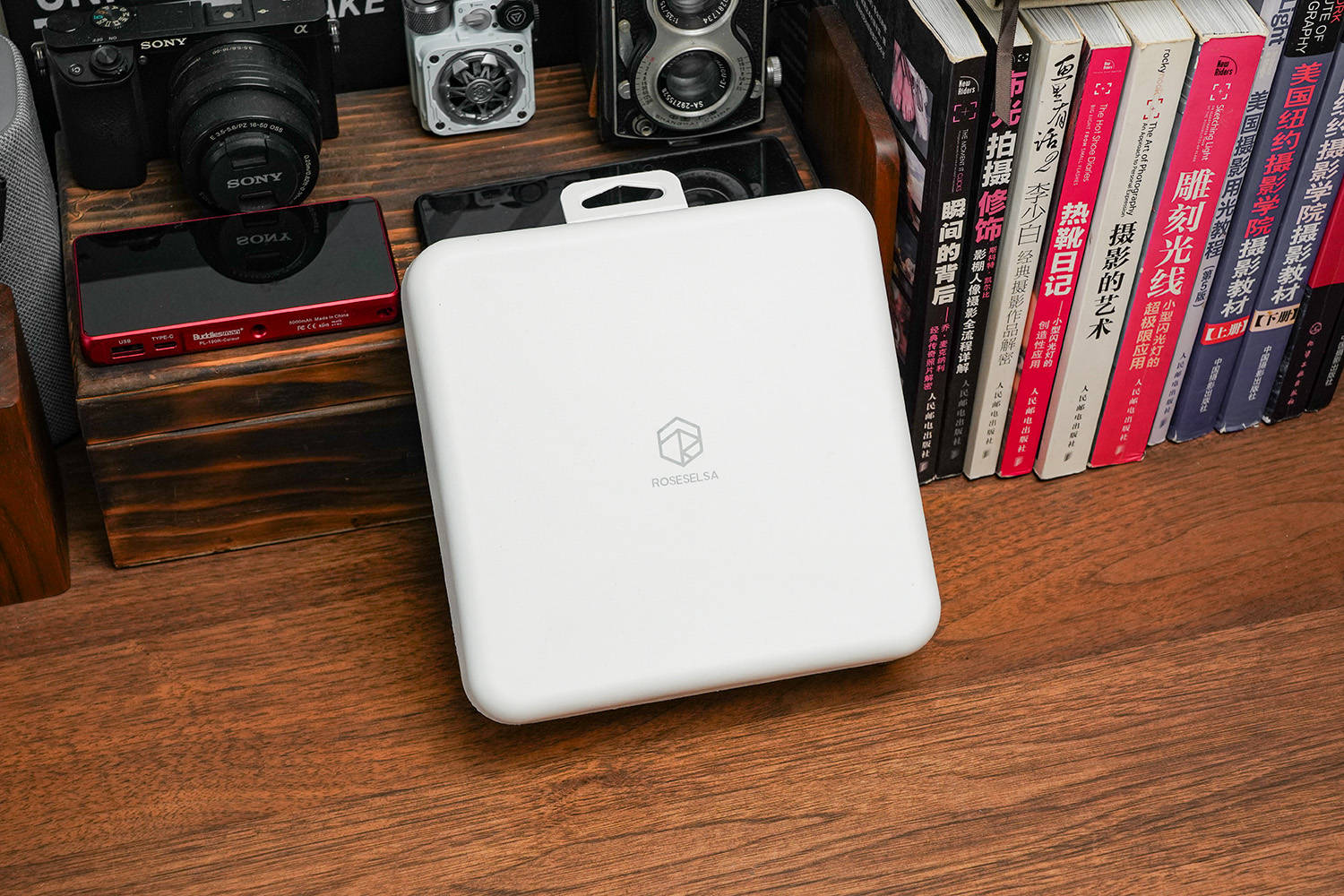 弱水时砂SpeakFeel:底大一级压死人,把音响挂在耳朵上