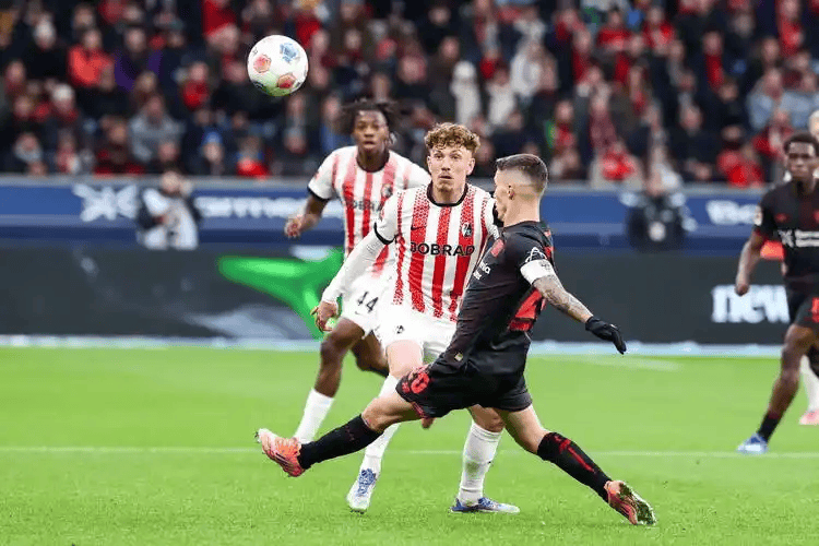 德甲周六016：勒沃库森VS拜仁 赛前预测分析