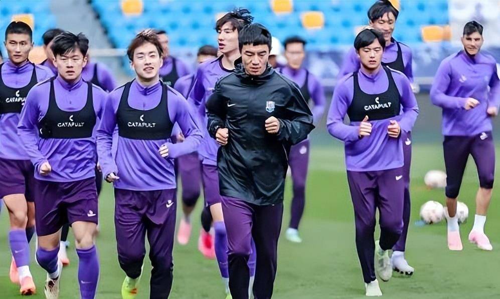 国足名单又有新变化？津门虎猛将或成邵佳一秘密武器！