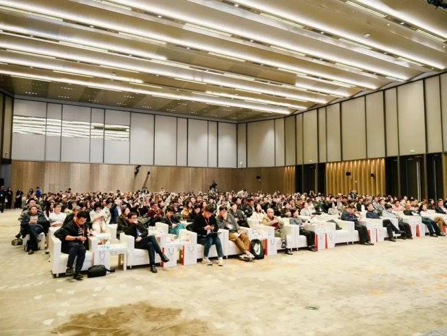 聚焦AI与漫剧深度融合 共探产业创新发展新路径(图1) 聚焦AI与漫剧深度融合 共探产业创新发展新路径(图1)