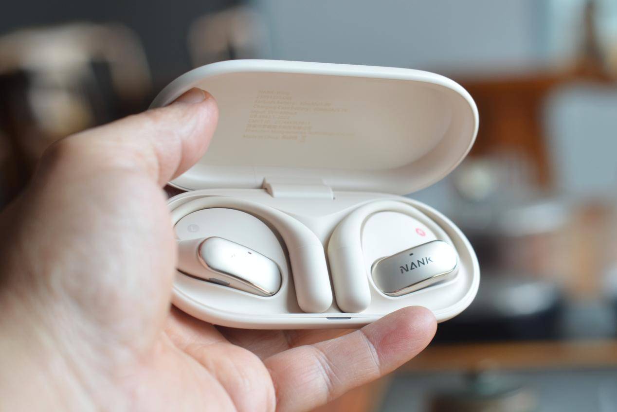 南卡Wing开放式耳机不仅仅轻、透、稳，更是全能King