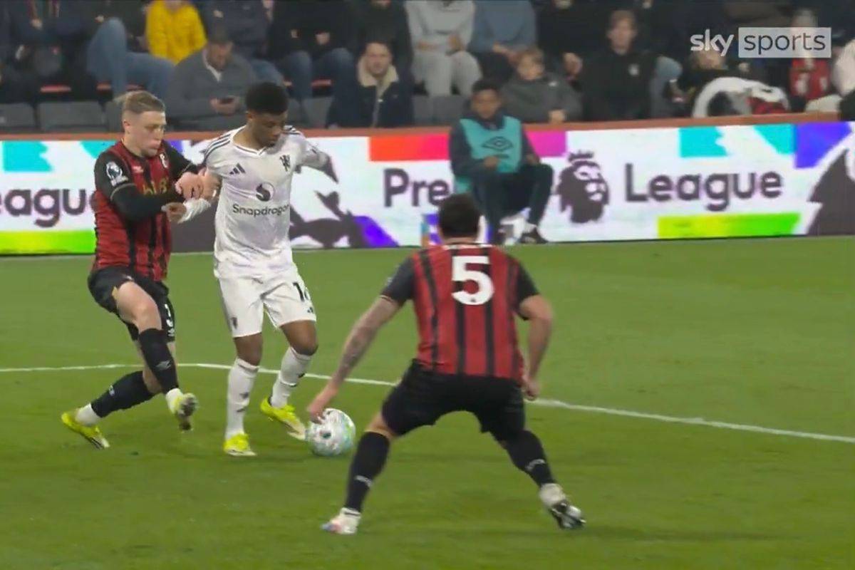 英超官方解释阿马德未获点球原因!曼联不服,卡里克怒斥必有误判