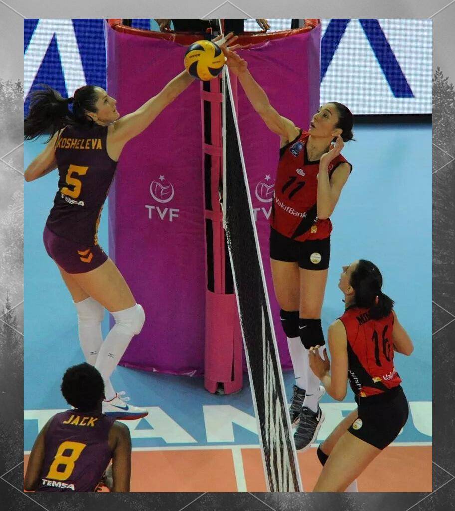 桑塔雷利‘神换人’致纪录终结，朱婷独扛全队埋下欧冠隐患？