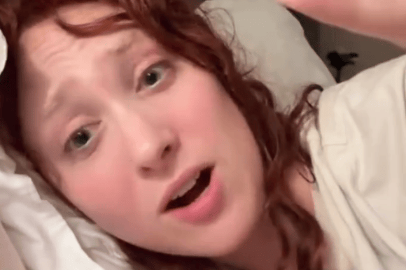 “插排姐”Chappell Roan就保镖粗暴对待女孩事件发声：非私人保镖，不讨厌歌迷与孩子